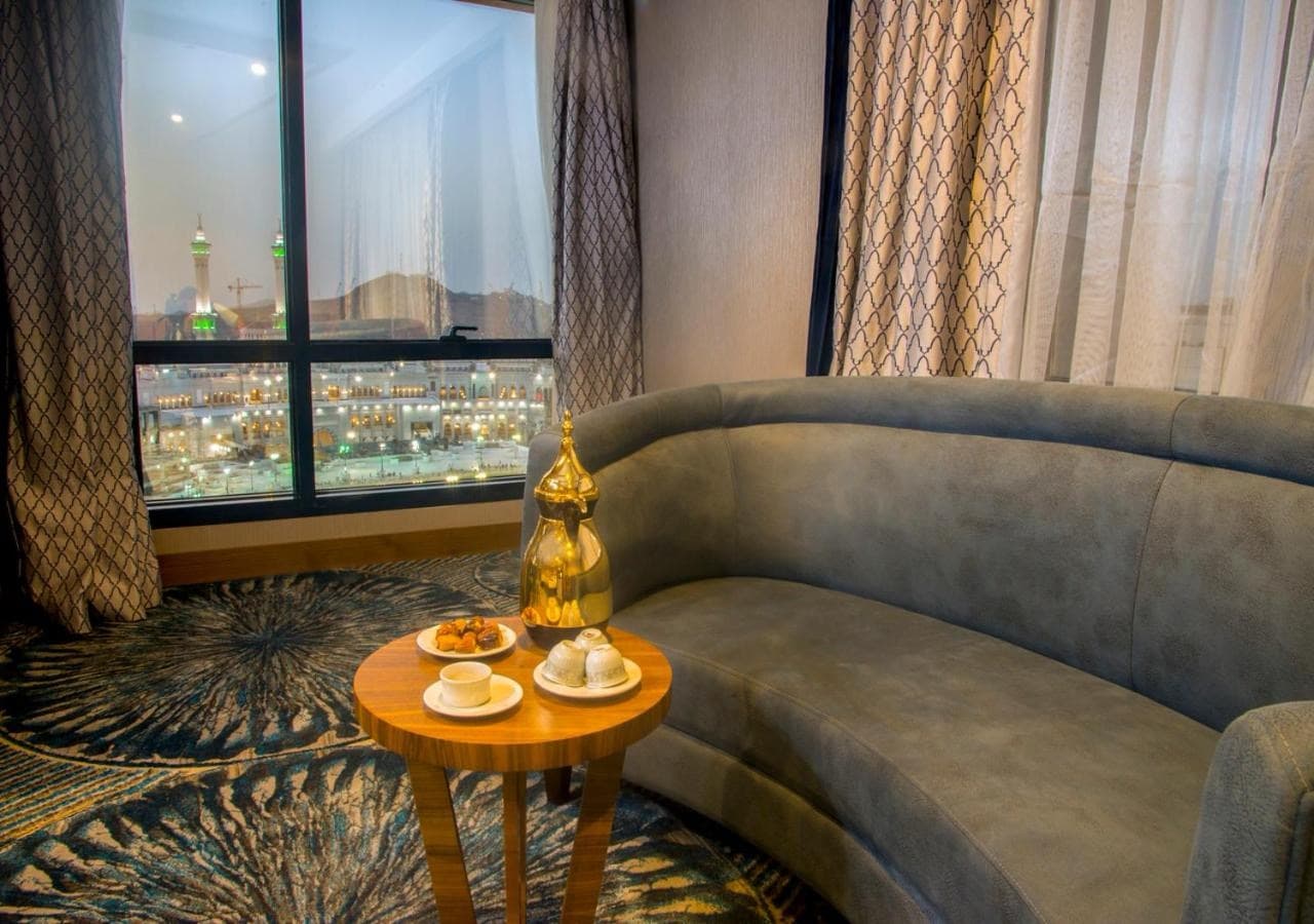AL Safwah Royale Orchid Hotel